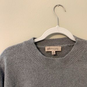Gray Cropped Sweater by Philosphy